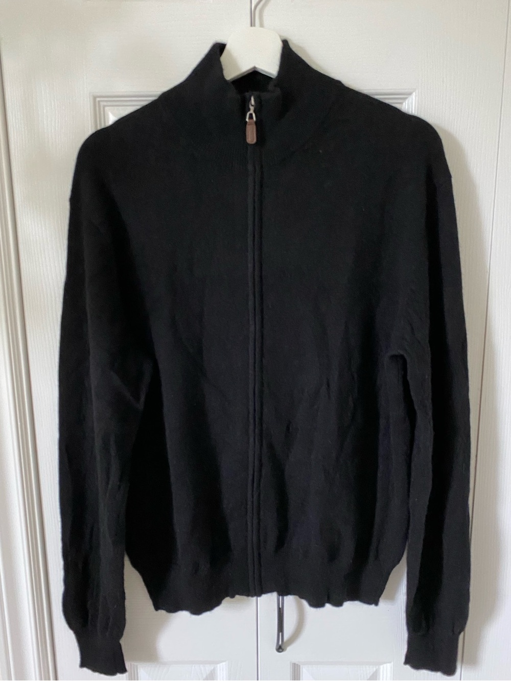100% Cashmere The Men's Store Bloomingdale’s Black Full-Zip Knit Cardigan Medium